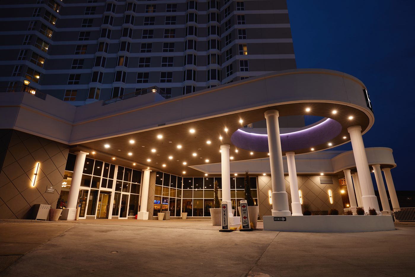 Hilton Country Club Plaza